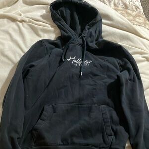 Hollister, XS, light black.